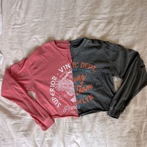 Cropped Revice long sleeve shirt.